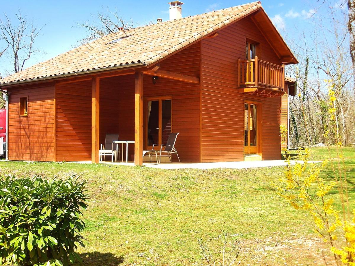Maison De 2 Chambres Avec Vue Sur Le Lac Piscine Partagee Et Jardin Amenage A Lachapelle Auzac Bagian luar foto